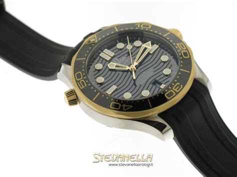 omega seamaster oro giallo|omega seamaster diver dials.